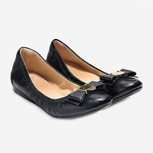 Elegant Black Women's Flats